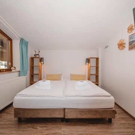 Sportchalet アパート *