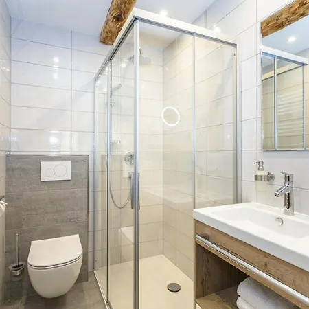 Sportchalet アパート